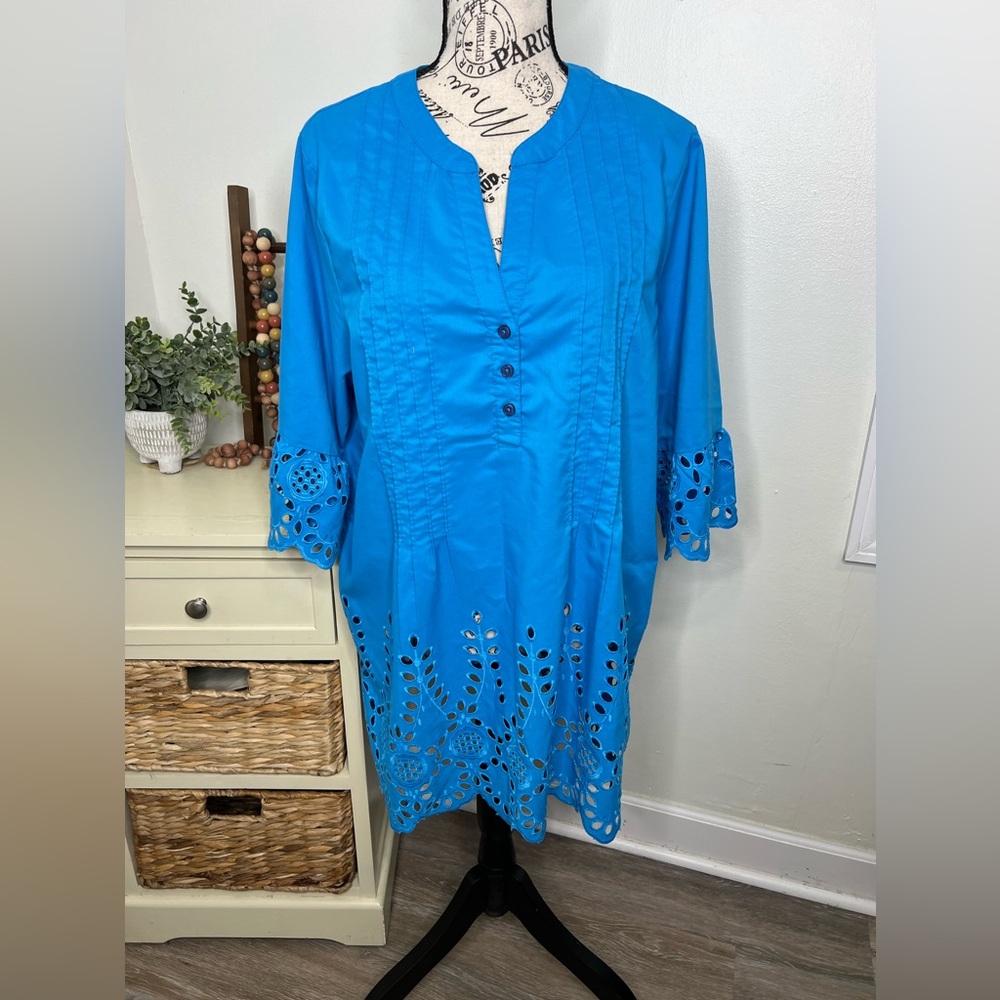 Brand New-Blair Tunic Top